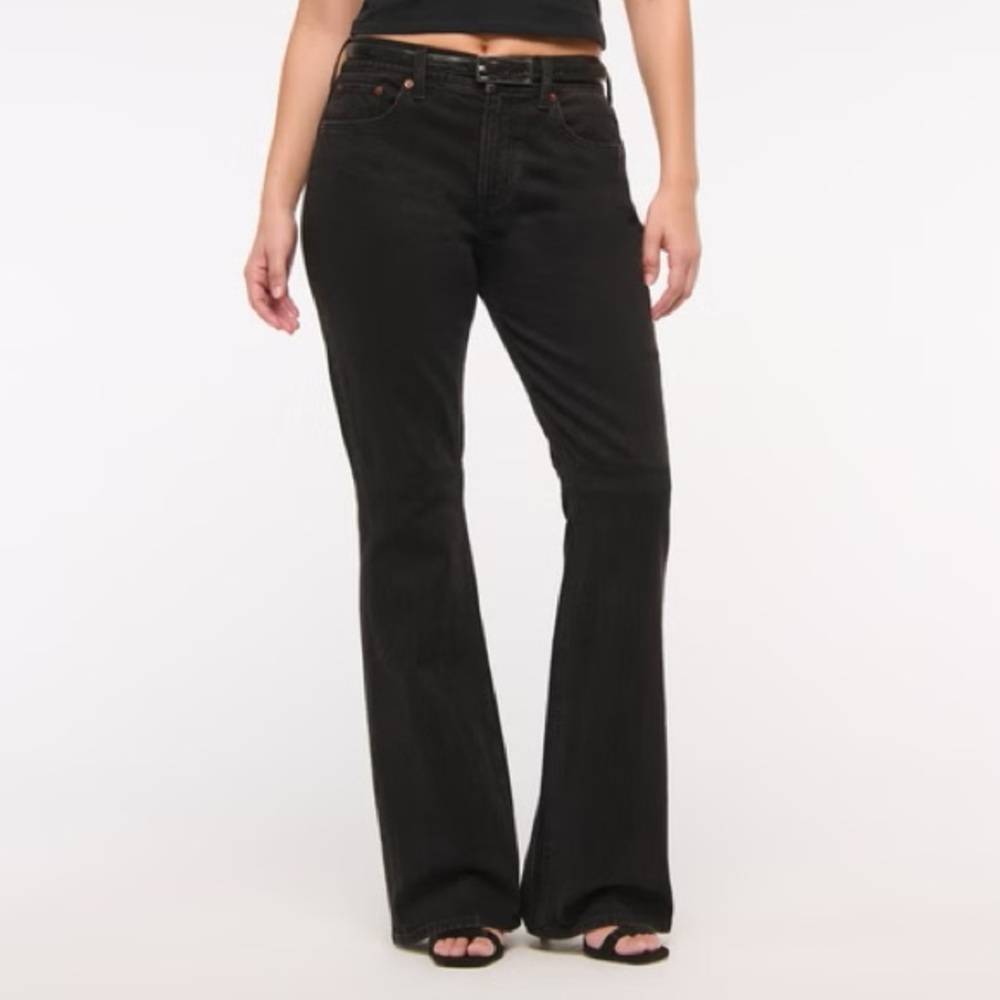 NWT Abercrombie Curve Love Mid Rise Bootcut Jean size 27 short black